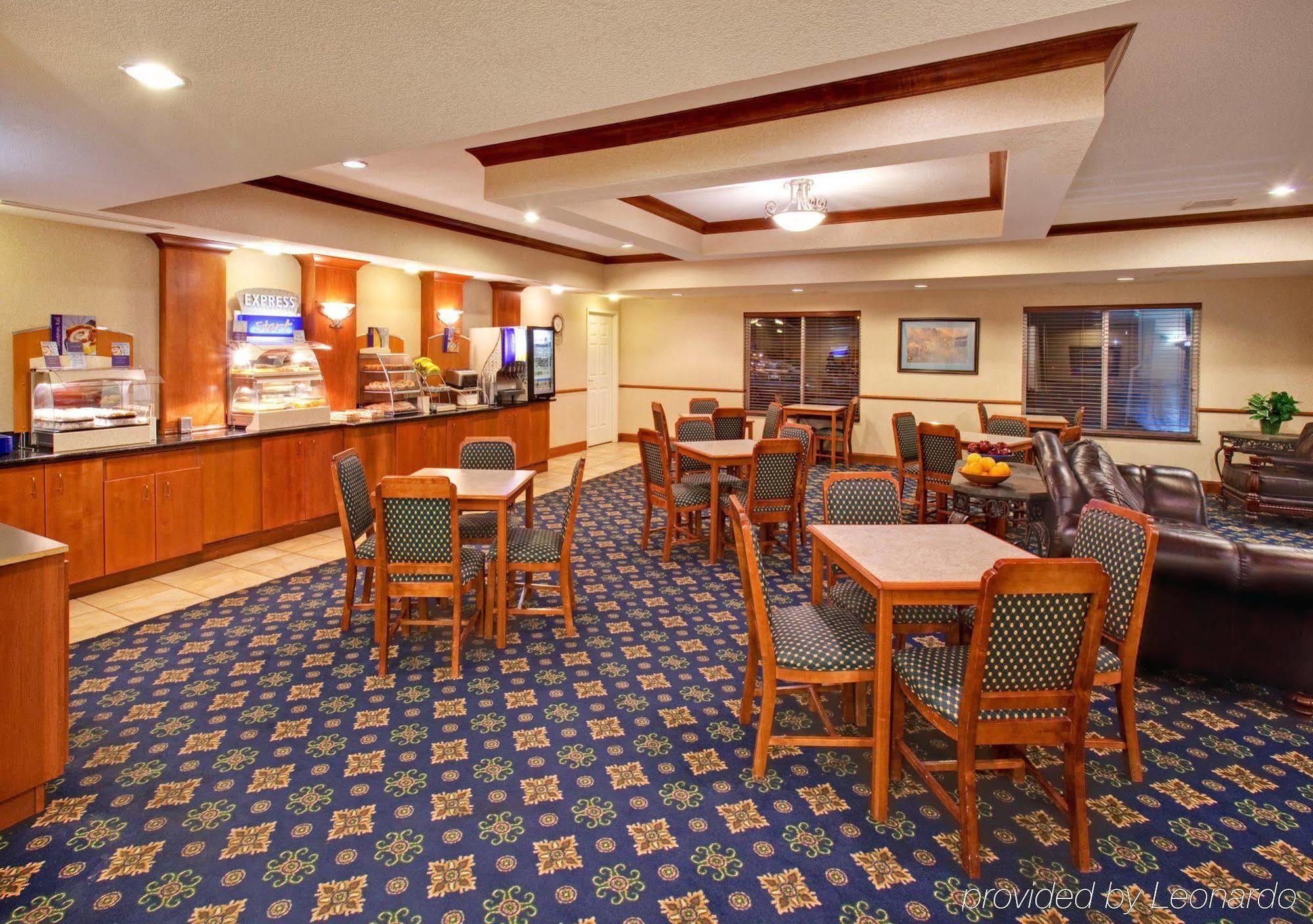 Holiday Inn Express & Suites - Dickinson By Ihg Restaurant foto