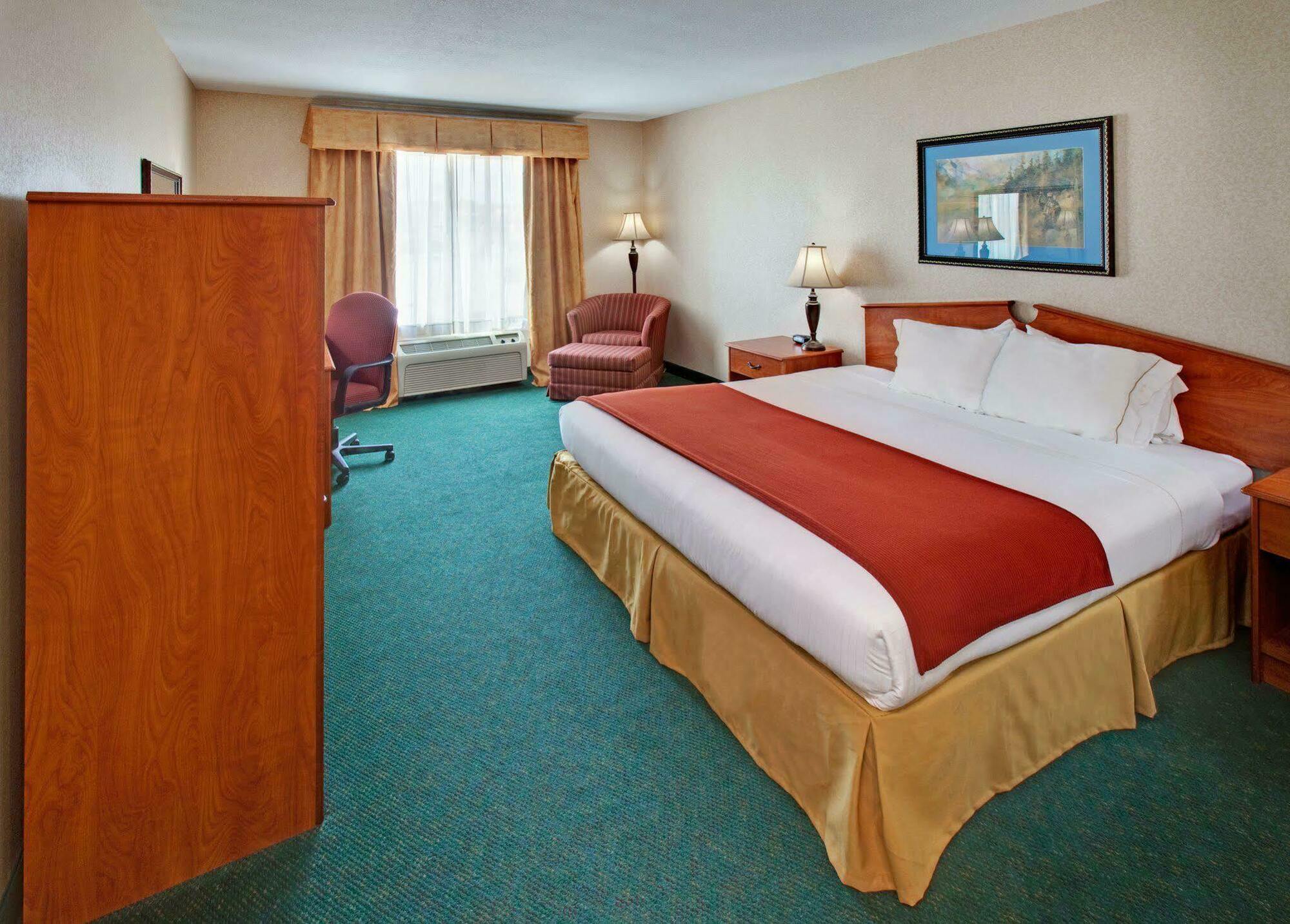 Holiday Inn Express & Suites - Dickinson By Ihg Kamer foto